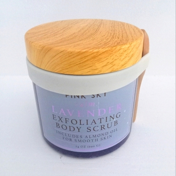 Lavender Exfoliating Body Scrub - Picture 1 of 2